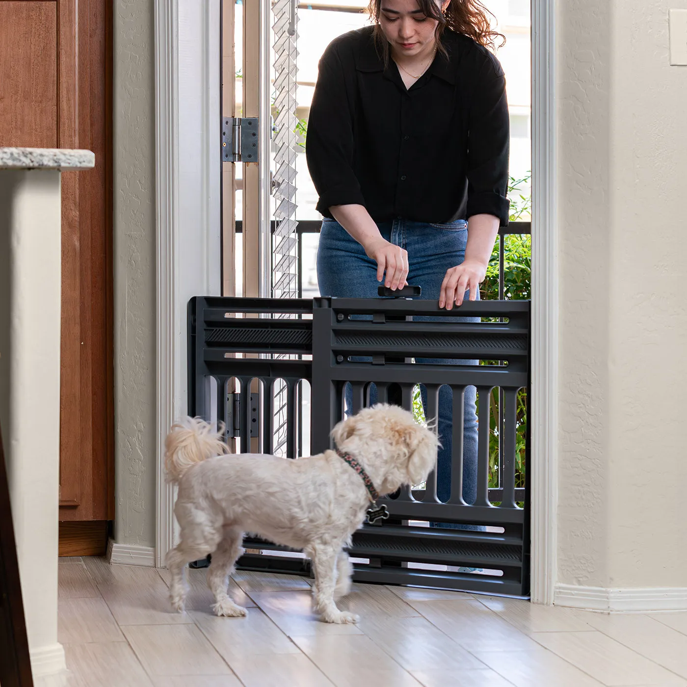 24"-39" Portable Expandable Pet Gate
